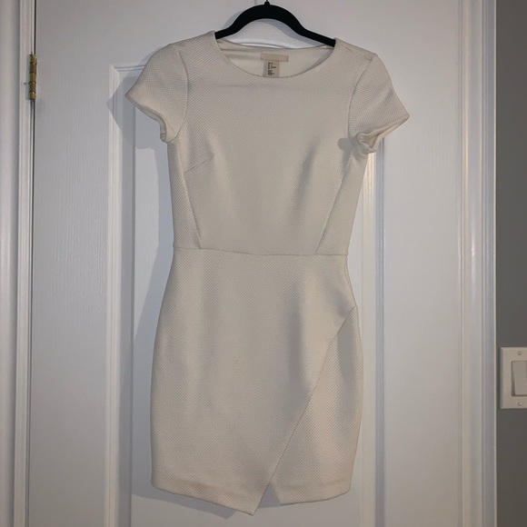 H&M Dresses & Skirts - White Asymmetrical Dress
